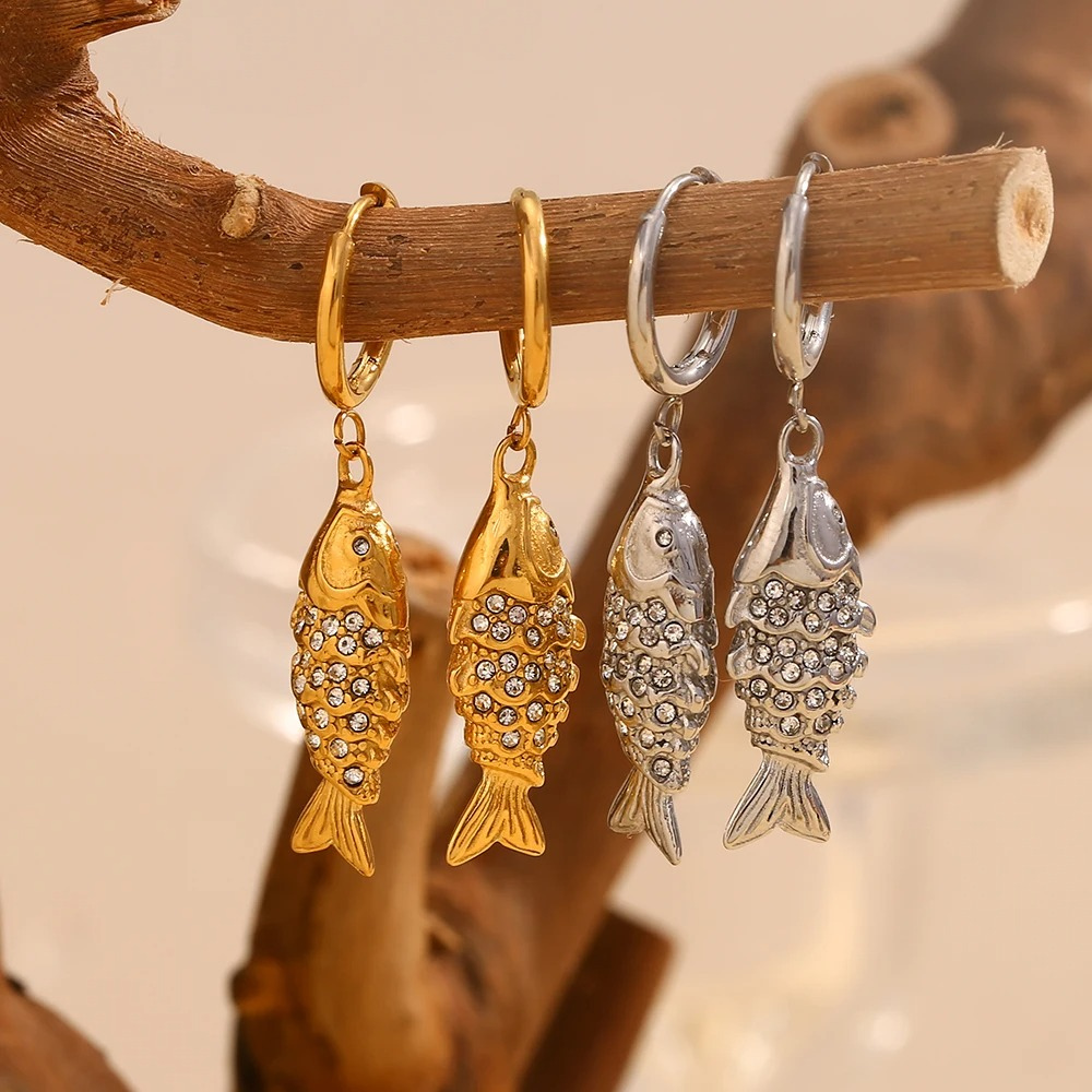 PENDIENTES DE PEZ BRILLANTE - ORO