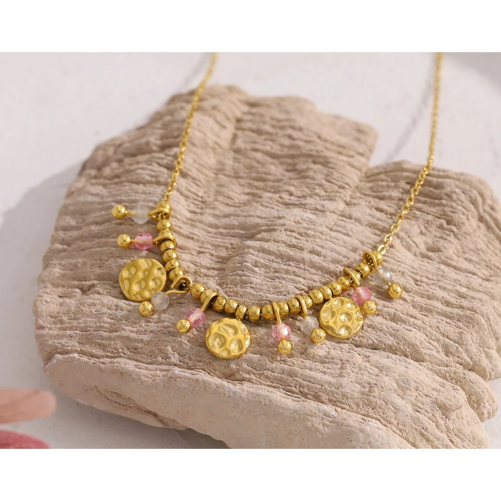 COLLAR DE PÉTALOS DE ROSA - ORO