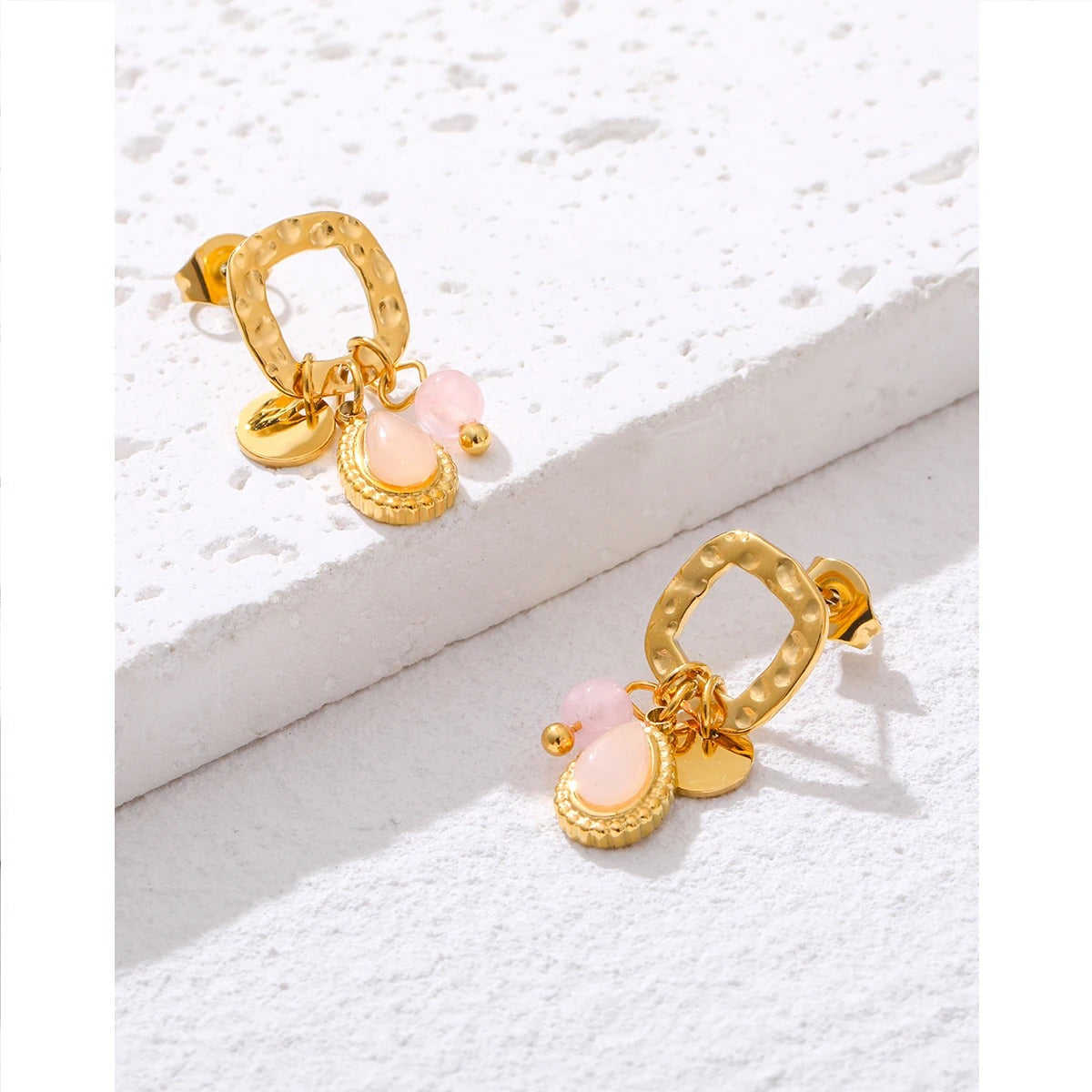 PENDIENTES FLOR ROSA - ORO